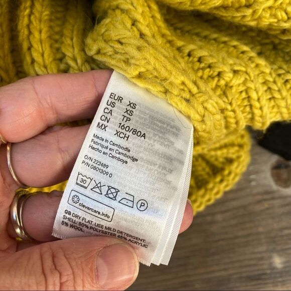 H&M chunky knit turtleneck sweater size XS - Picture 7 of 9